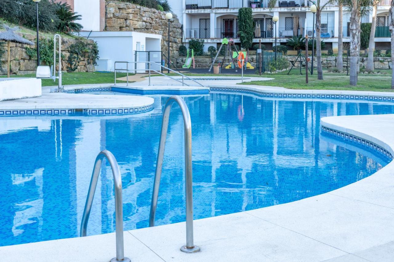 Apartamento Con Vistas Al Mar En Manilva Playa Luaran gambar
