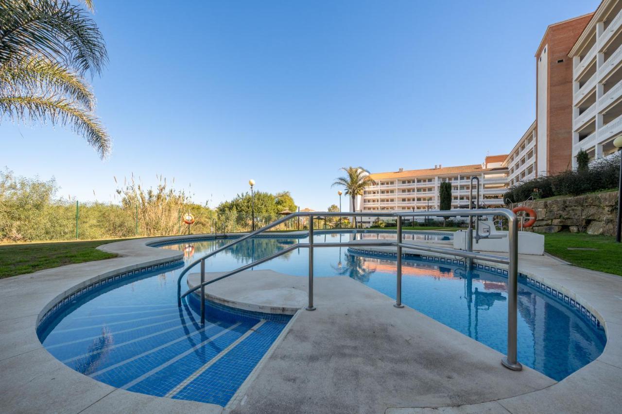 Apartamento Con Vistas Al Mar En Manilva Playa Luaran gambar